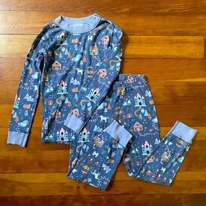 Hanna Andersson Kids Fairytale Villiage Pajamas